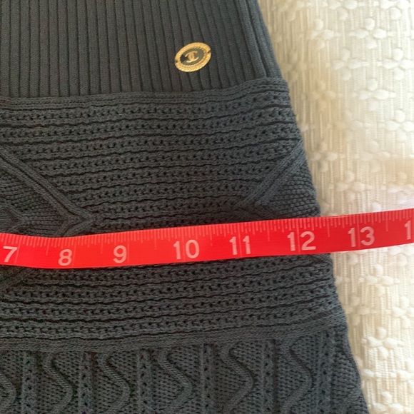 Chanel dress - Picture 9 of 10